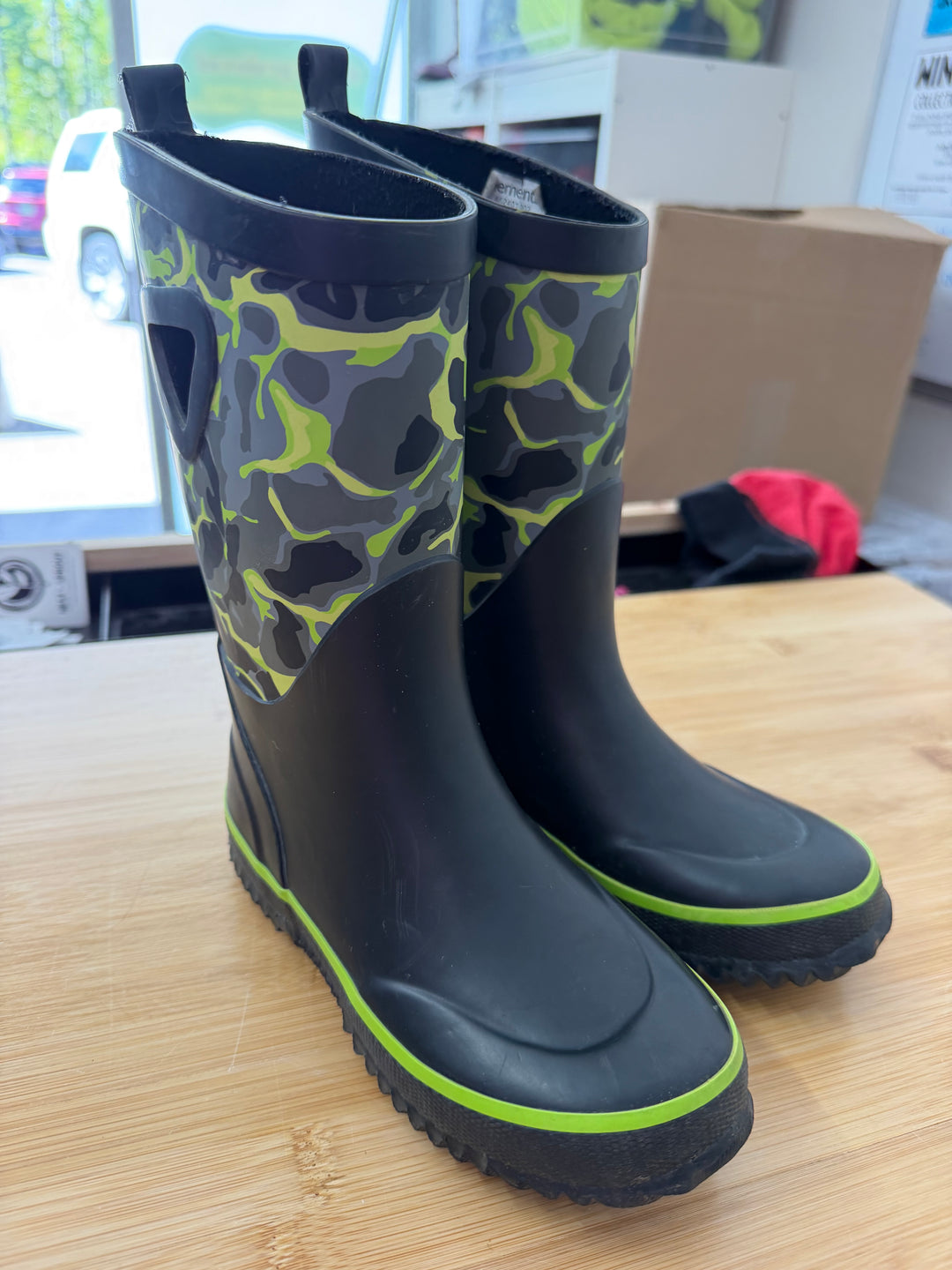 Elements Camo Rain Boot – 11 | Green & Black Excellent