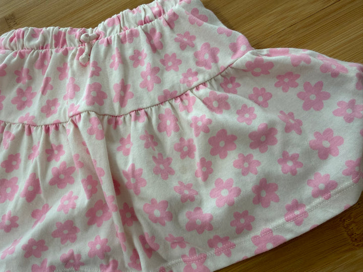 Old Navy Skort – 2T | Pink Heart Print | Play
