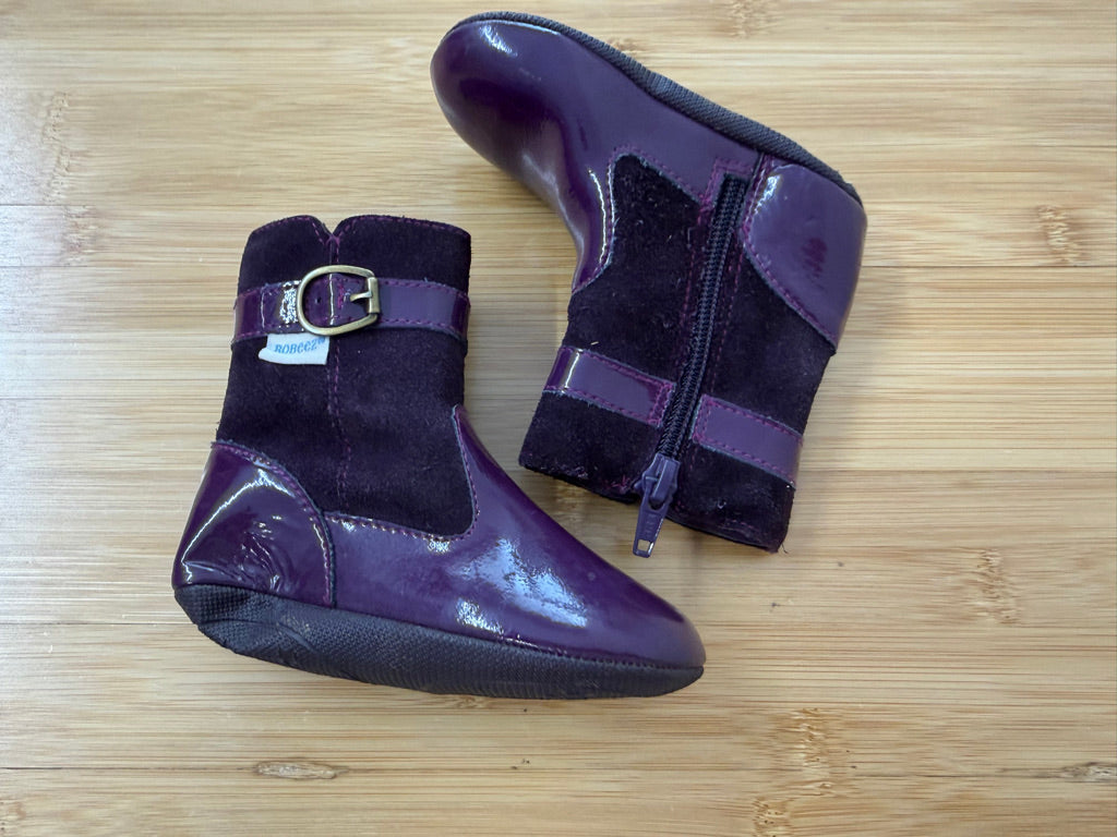 Robeez Zip-Up Booties – 5 (12–18M) | Purple Rubber Bottoms