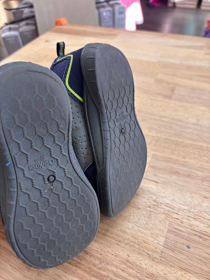 OshKosh Sneakers – Size 8 Velcro Blue & Lime