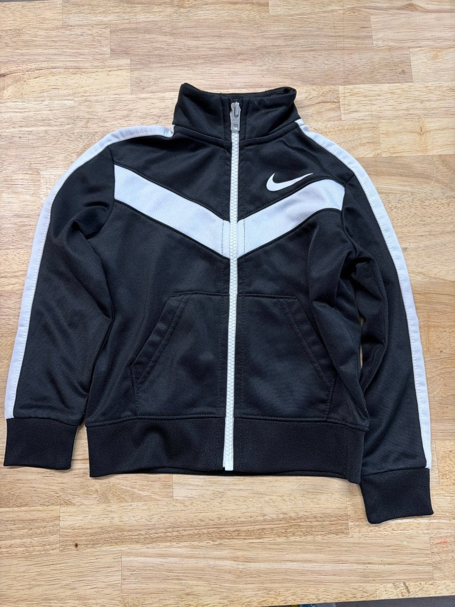 Nike Zip-Up Track Jacket – 2T | Black & White - Nest and Sprout-Consignment