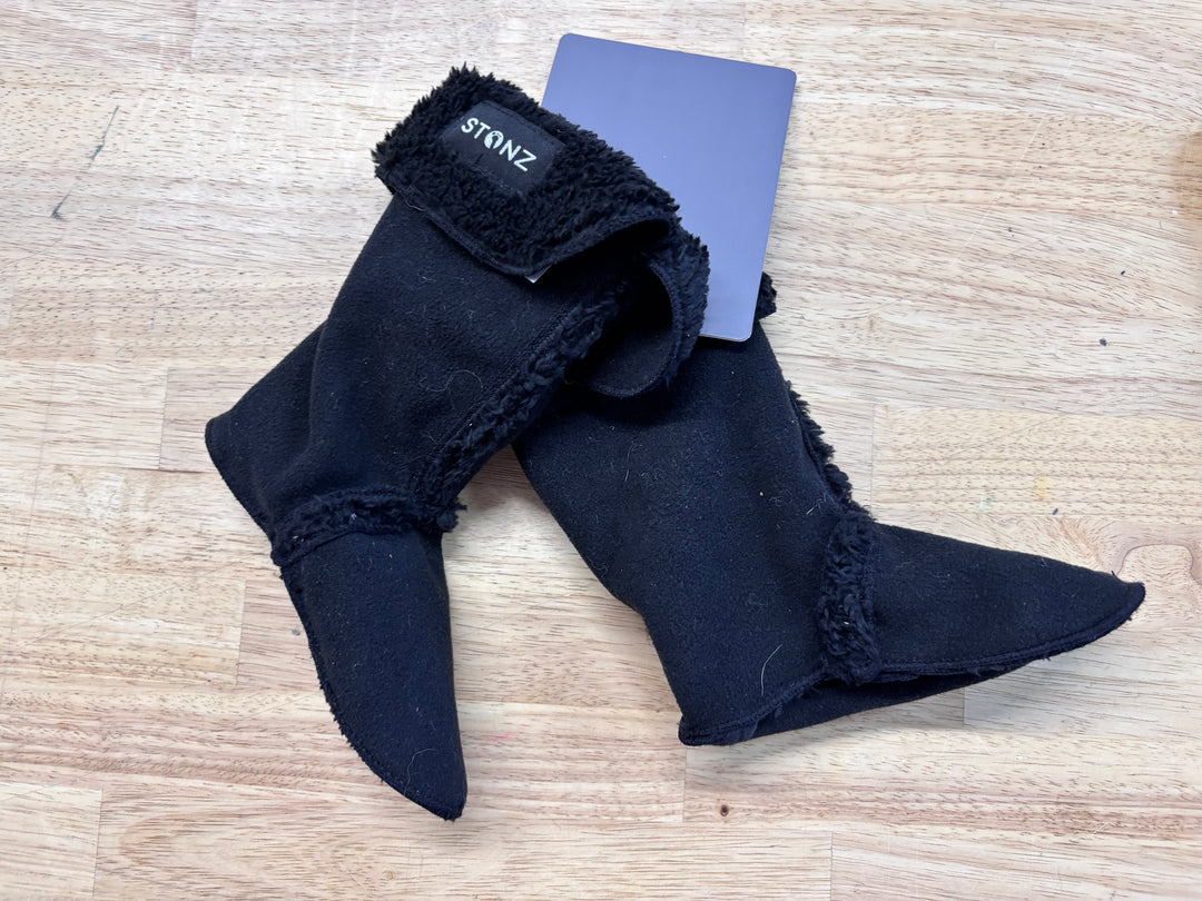 Stonz Rain Boot Liners Black 9T (NWT)
