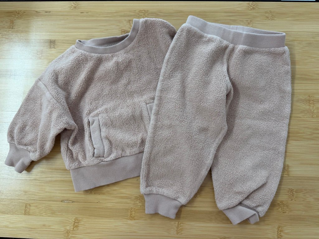 Pehr Fleece Two-Piece Set – 18–24M | Light Pink | Play - Nest and Sprout-Consignment