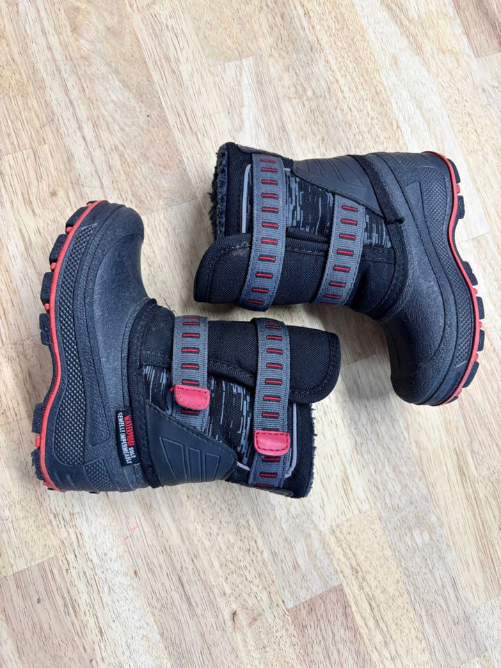 Sean 16 Waterproof Winter Boots – Black/Red | Size 7 - Nest and Sprout-Consignment