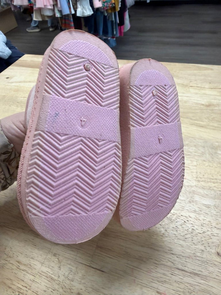 First Steps Faux Fur Ugg - Style Boots – 4 | Pink Side Zipper - Nest and Sprout - Consignment