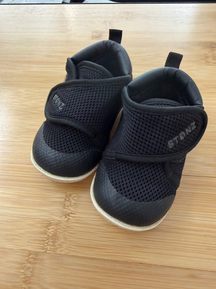 Stonz Cruisers – 5 (EU 21) | Black