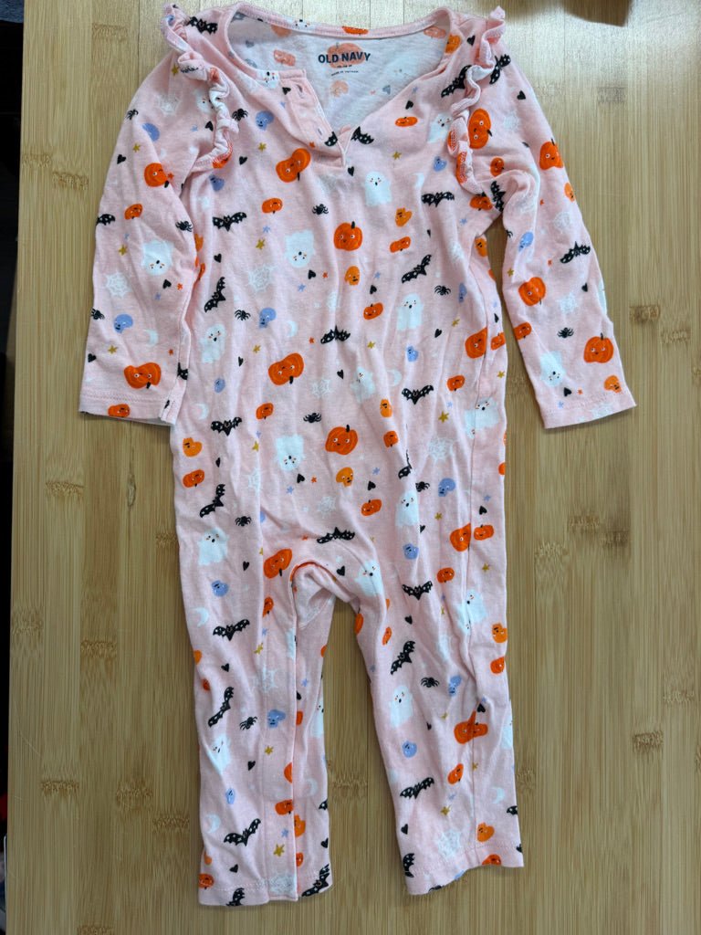 Old Navy Halloween Romper – 12–18M | Pink Halloween Characters | Holiday - Nest and Sprout-Consignment