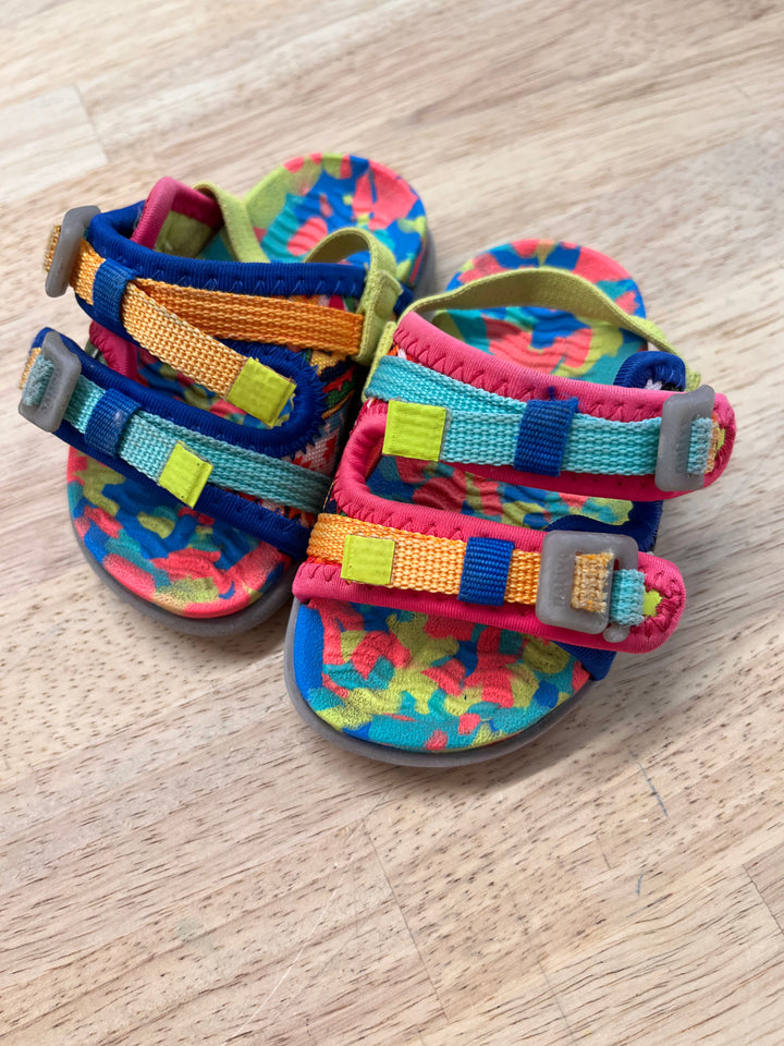 Native C5 Sandals - Colourful Elastic Back