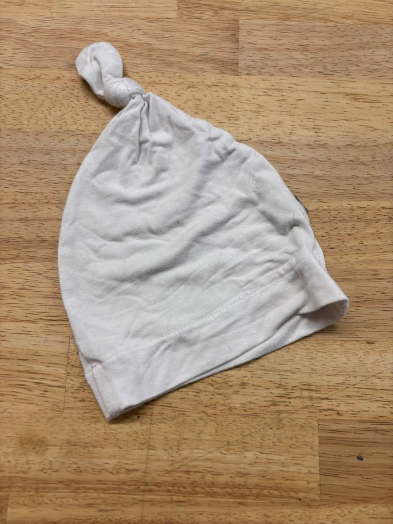 Kyte Baby Knotted Hat – Size 0 - 3 - Nest and Sprout - Consignment