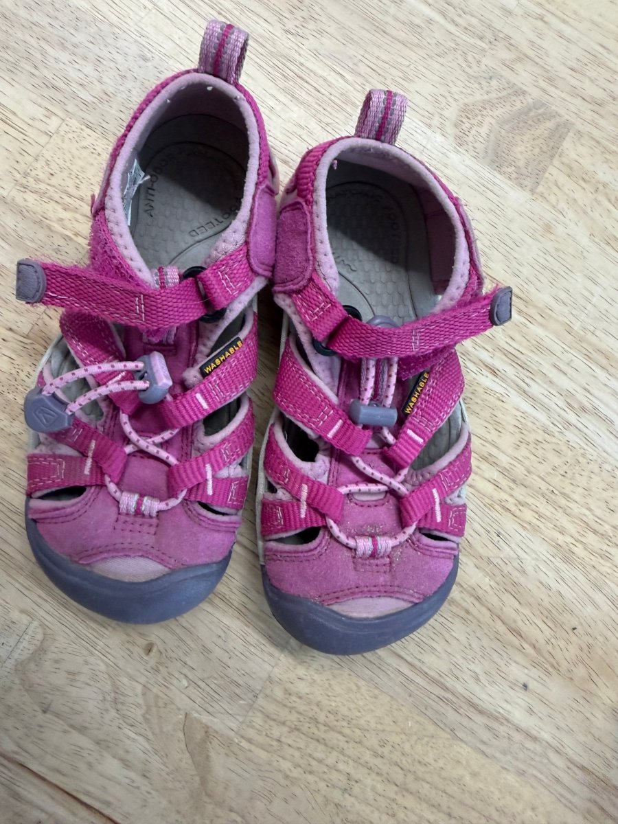 Keen Closed Toe Sandals Pink | Size 11 - Nest and Sprout - Consignment