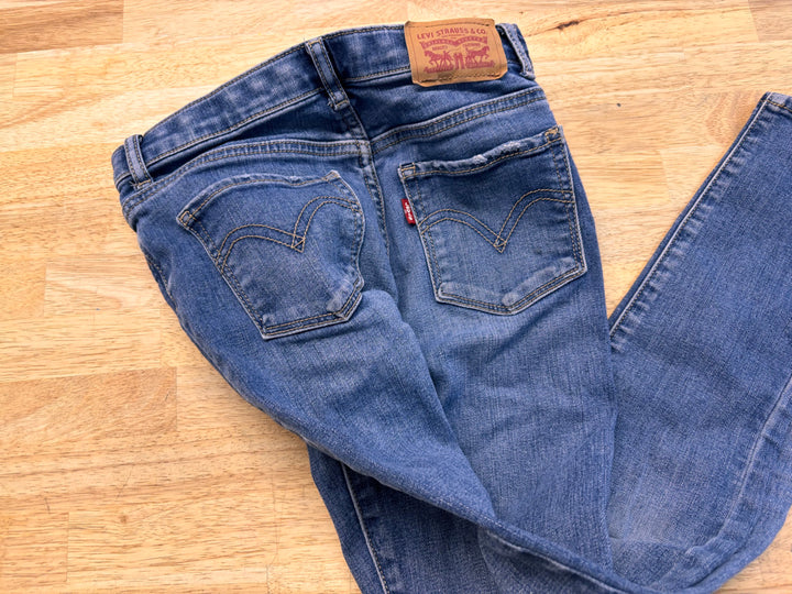 Levi’s 720 High Rise Super Skinny Jeans – 10