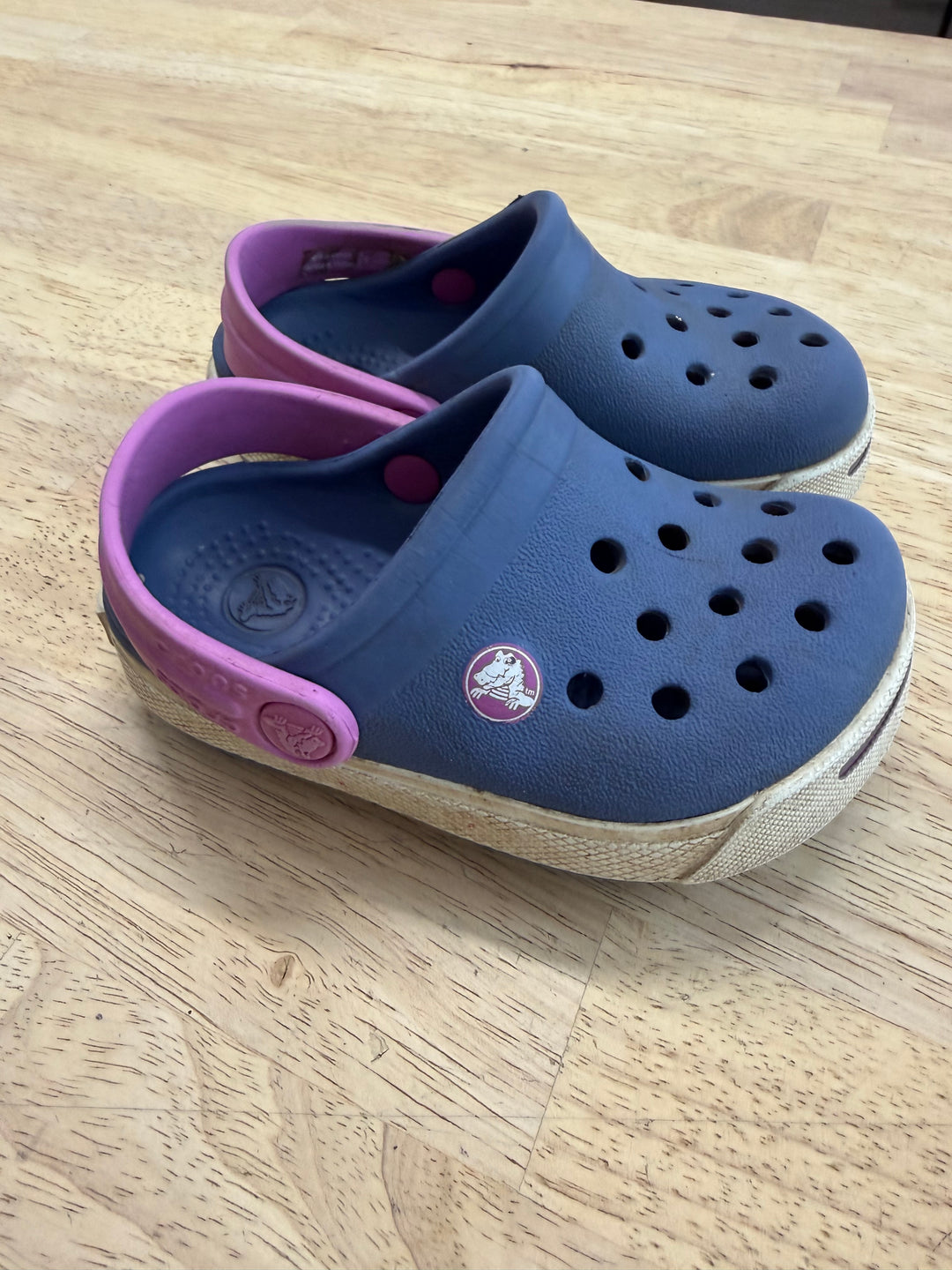 Crocs – C4/5 (EU 20) | Navy Purple Back