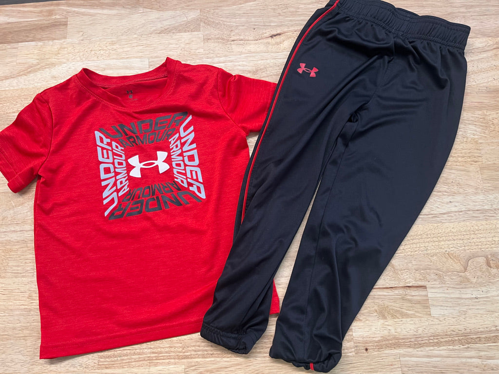 Under Armour Shirt & Track Pants Set – 4T | Red Short Sleeve
