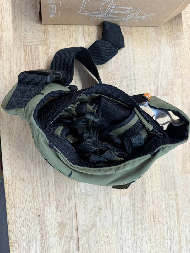 Tula Lite Compact Carrier & Hip Pouch – One Size | Soar 2021 Like New - Nest and Sprout-Consignment