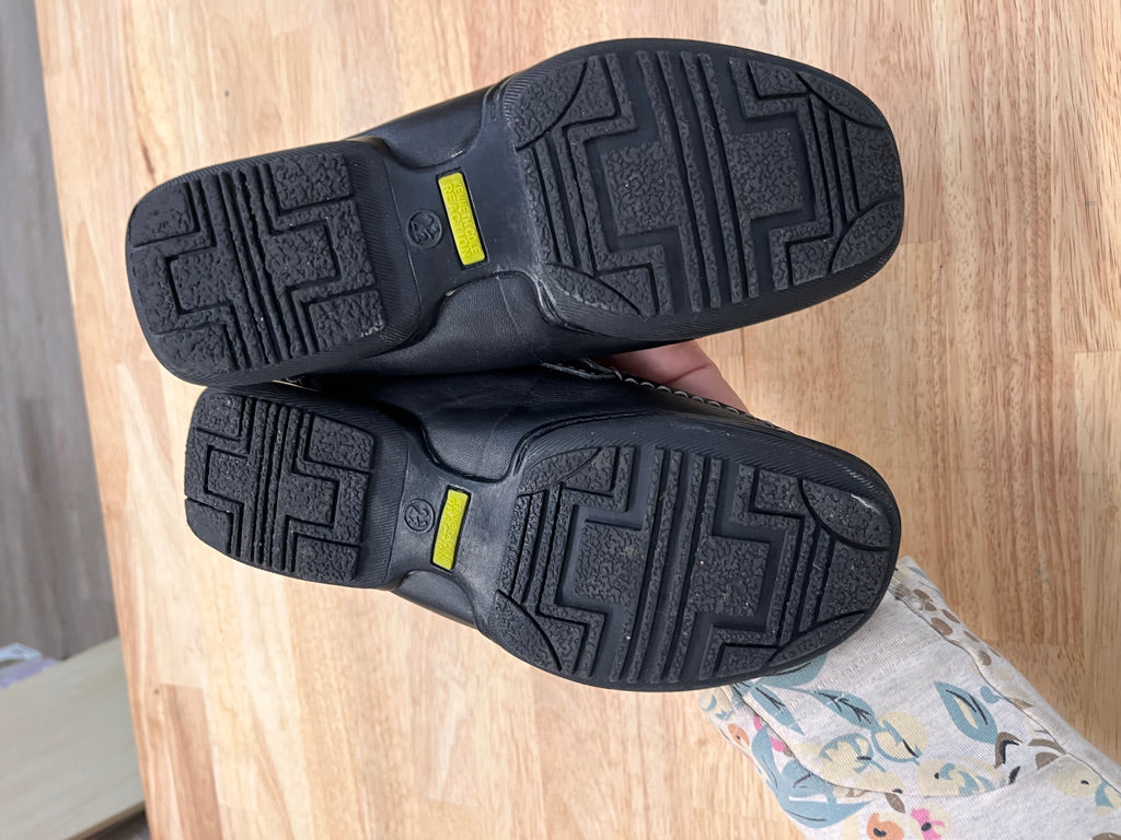 Kenneth Cole Reaction Dress Shoes – Black (Junior 2.5)