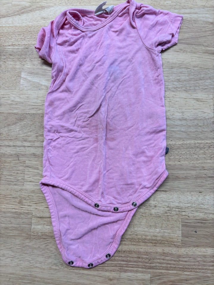 Kyte Baby Light Pink SS Bodysuit 12–18M (Fair)