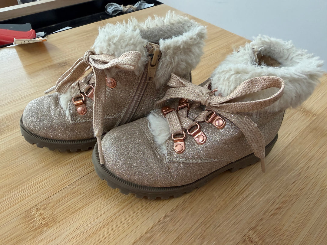 Maggie and Zoe Ankle Boot – 8 | Shiny Gold Sparkle | Zipper and Bow