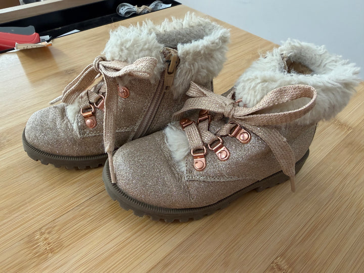 Maggie and Zoe Ankle Boot – 8 | Shiny Gold Sparkle | Zipper and Bow