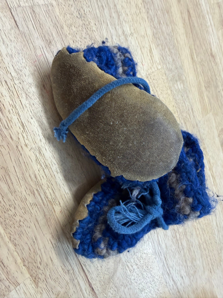 Padriag Cottage Wool Slippers – 24M Est. | Blue | Play
