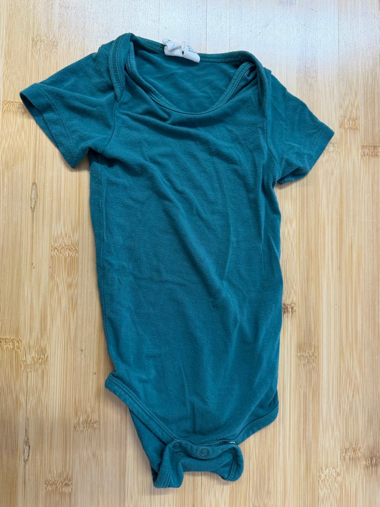 Kyte Baby Short Sleeve Bodysuit – 6–12M | Forest Green - Nest and Sprout-Consignment