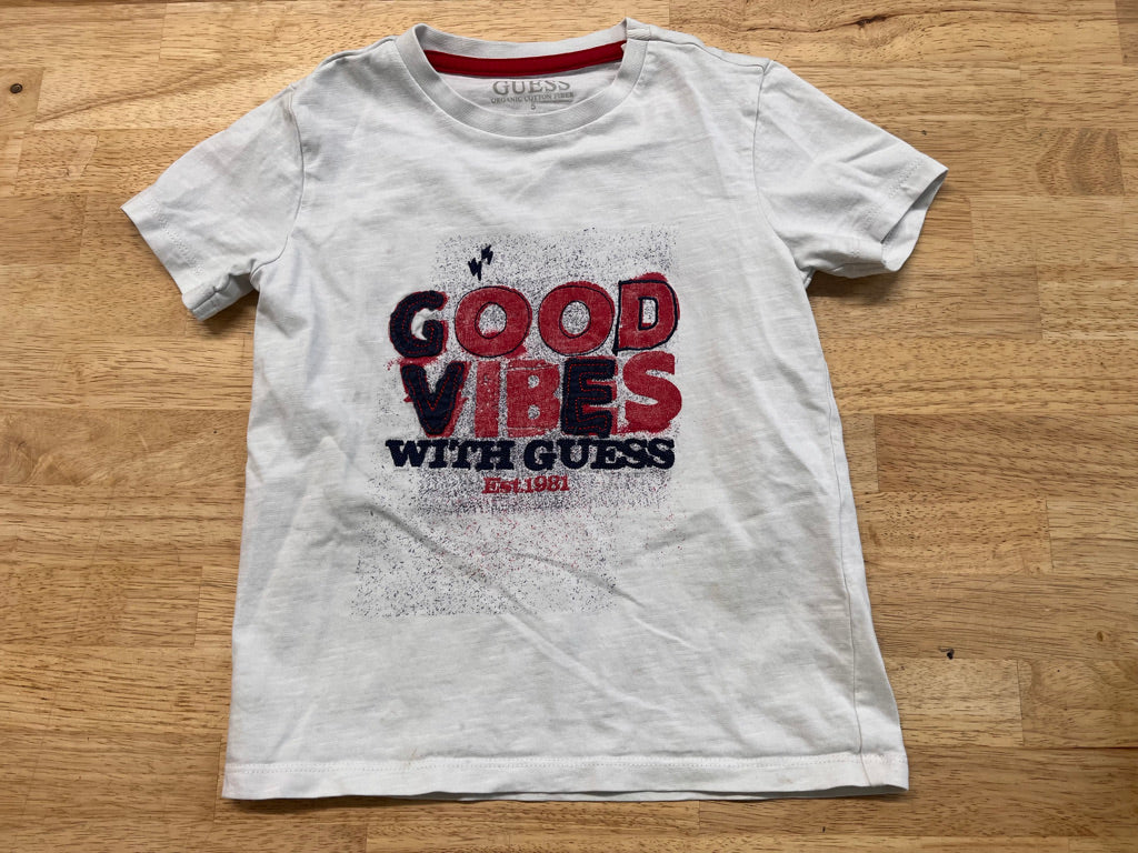 Guess Good Vibes T-Shirt – 5 | White Short Sleeve | Play