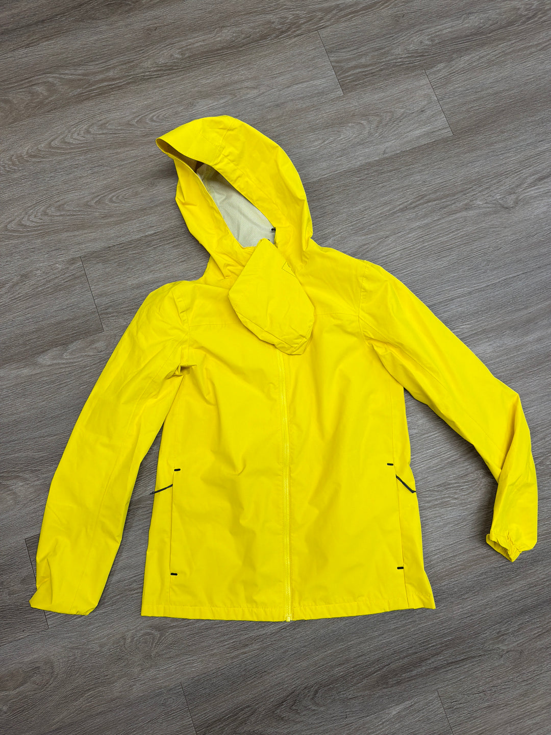Lole Packable Rain Coat – XS Adult, Size 10 Youth Fit? | Bright Yellow Unlined