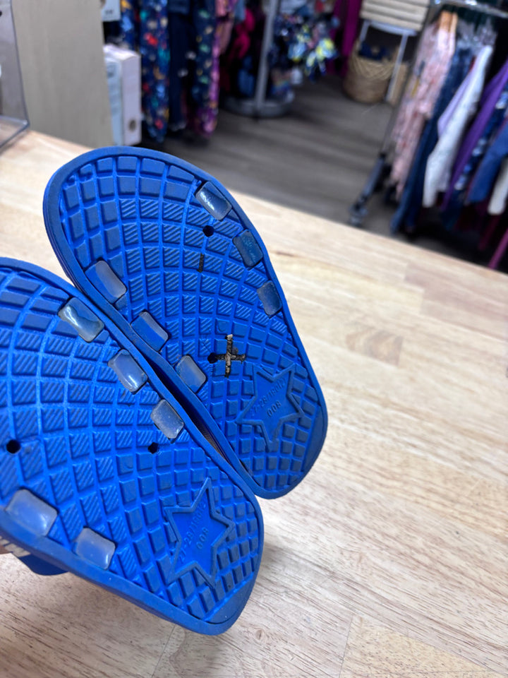 Mickey Mouse Flip Flops – Size 27-28 Blue