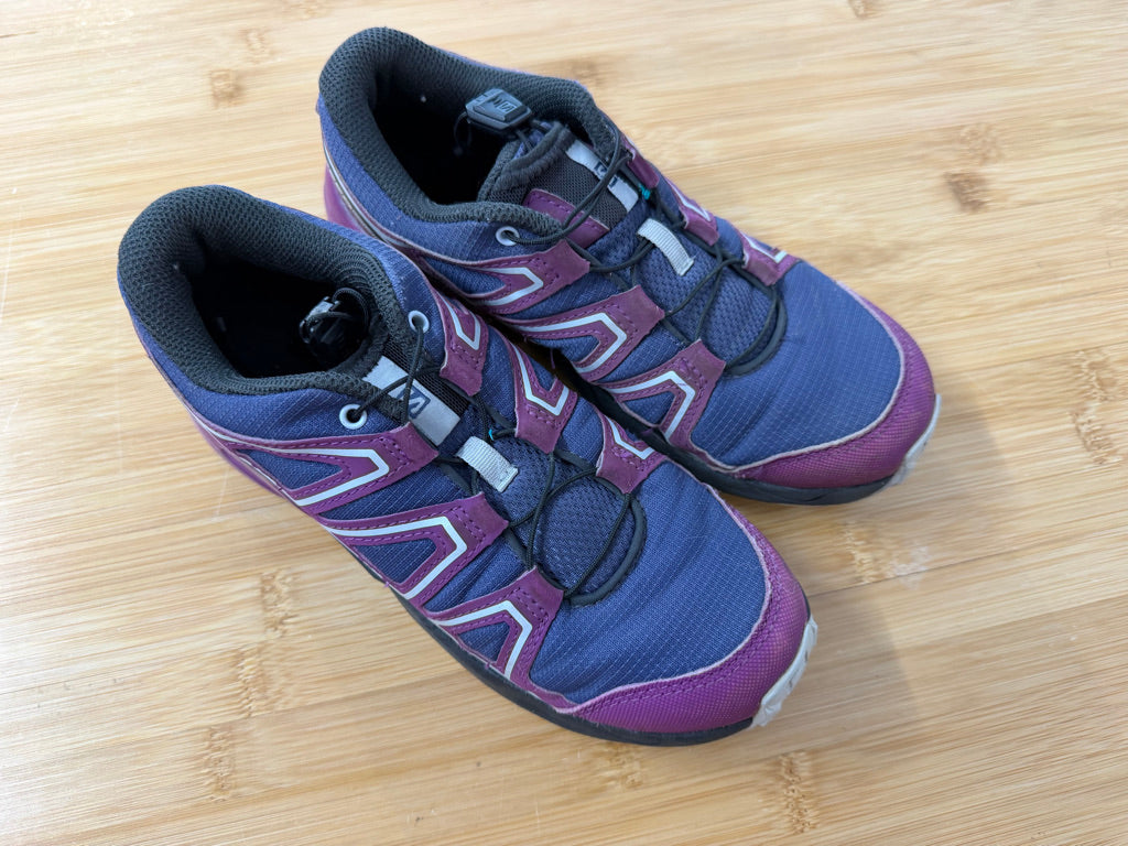 Salomon Speedcross Runner – Junior 3 (EU 35) | Purple & Navy