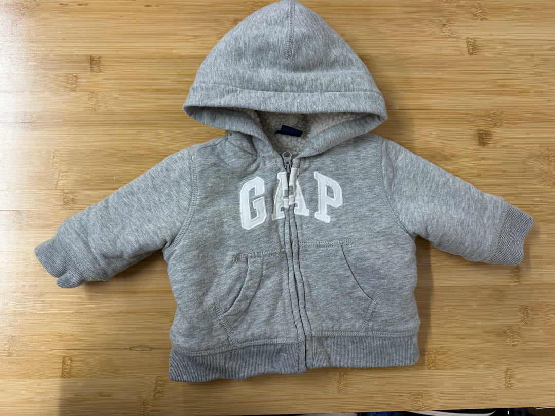 Gap Sherpa Hoodie – 3–6M | Grey Plush Lining