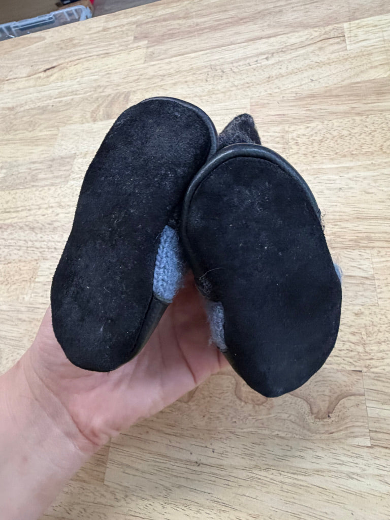 Nooks Wool Booties – 4 (EU 19) | Black & Blue Excellent