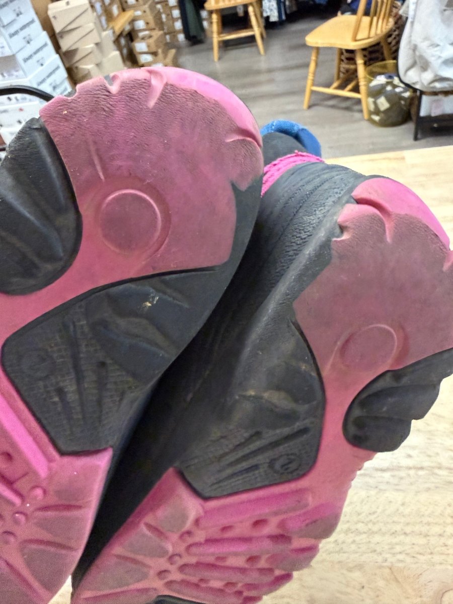 Kamik Galosh Rain Boots – Youth 2 | Navy and Pink | With Liners - Nest and Sprout-Consignment