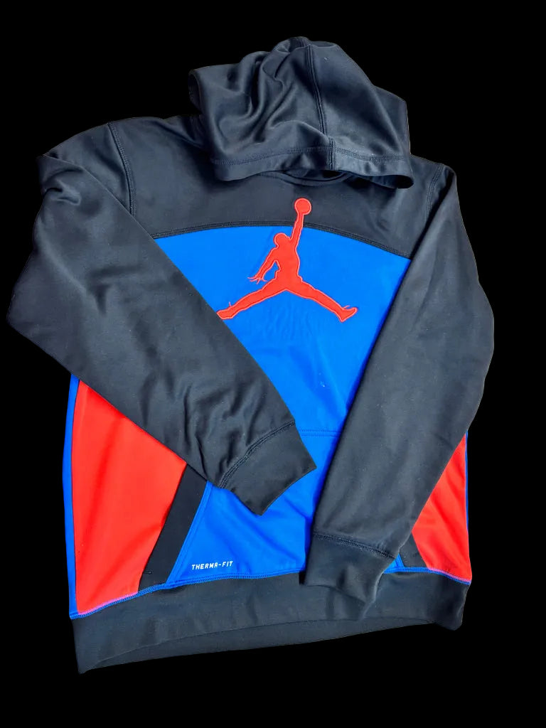 Air Jordan Therma-FIT Hoodie – 12-14Y