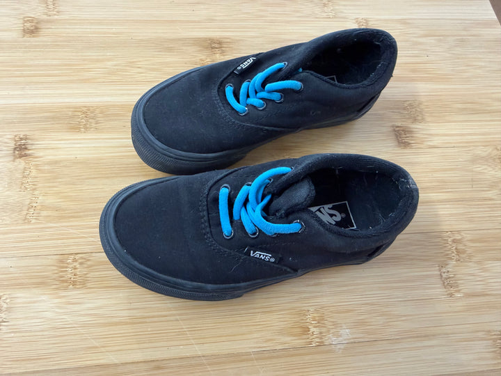 Vans Canvas Shoes – 12 (EU 30) | Black Blue Laces | Play