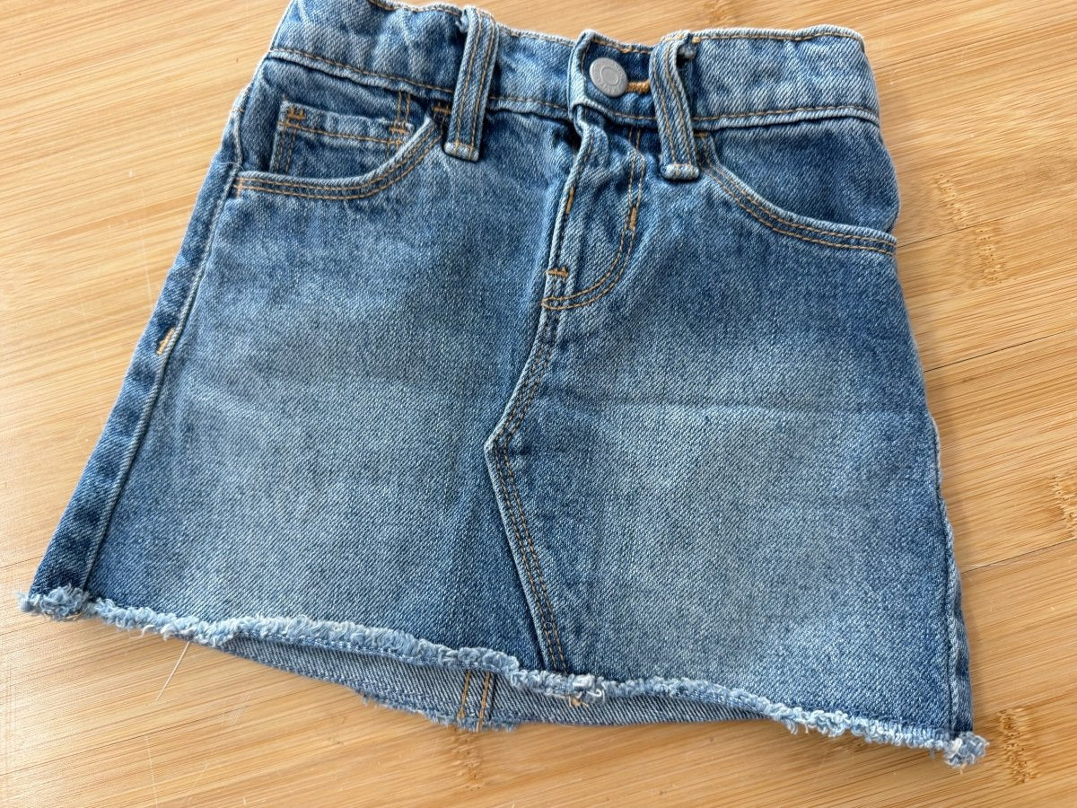 Old Navy Denim Skirt – 2T | Light Wash | Adjustable Waist - Nest and Sprout-Consignment
