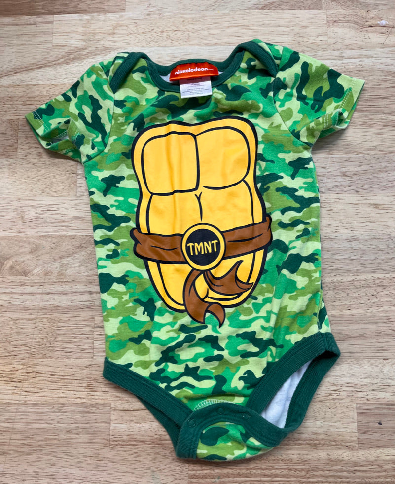 Nickelodeon 12-18M Bodysuit – Green Camo Turtle Graphic