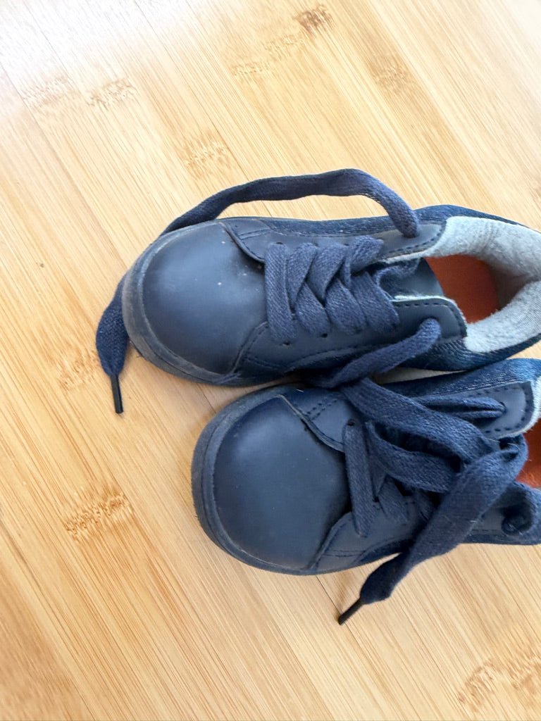 Joe Fresh Lace-Up Shoes – 8 - Nest and Sprout-Consignment