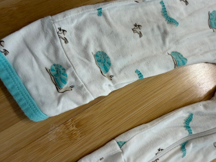 Kyte Baby Bamboo Footless Sleeper – 18–24M | White Slug & Snail Print | Play - Nest and Sprout-Consignment