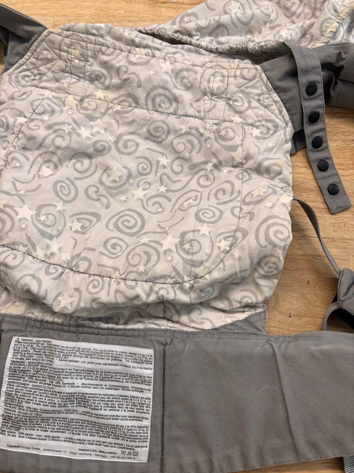 ErgoBaby Carrier - Light Grey Spiral - Nest and Sprout - Consignment