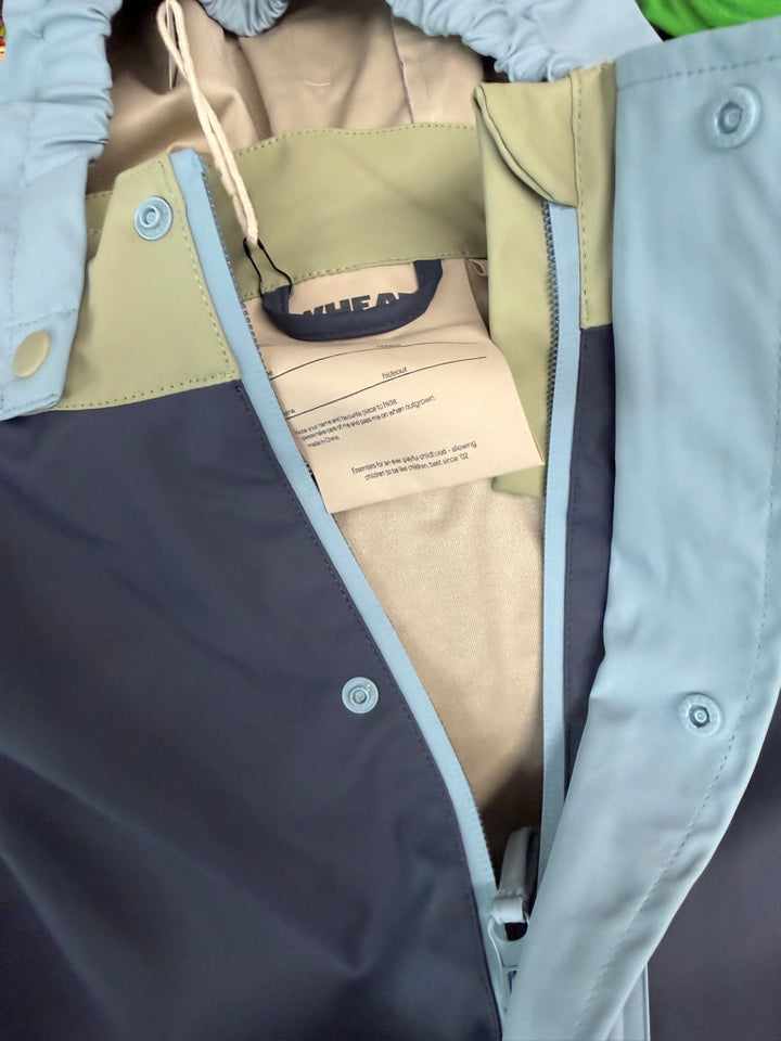 Wheat Rain Jacket – 8 | Navy, Green and Light Blue | Button-Up Snaps