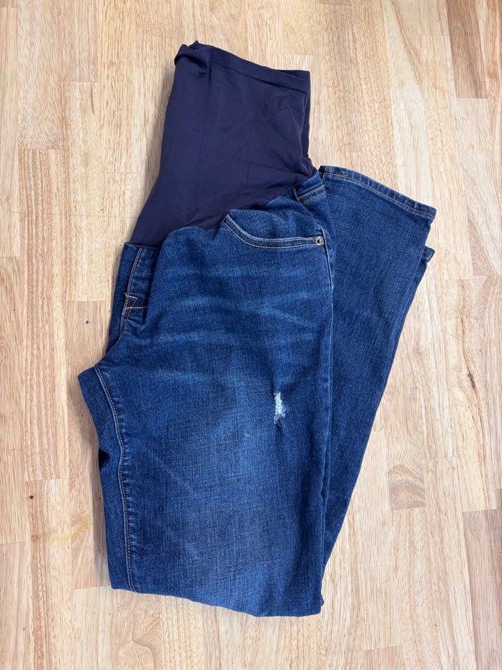 Old Navy Maternity Boyfriend Skinny Jeans