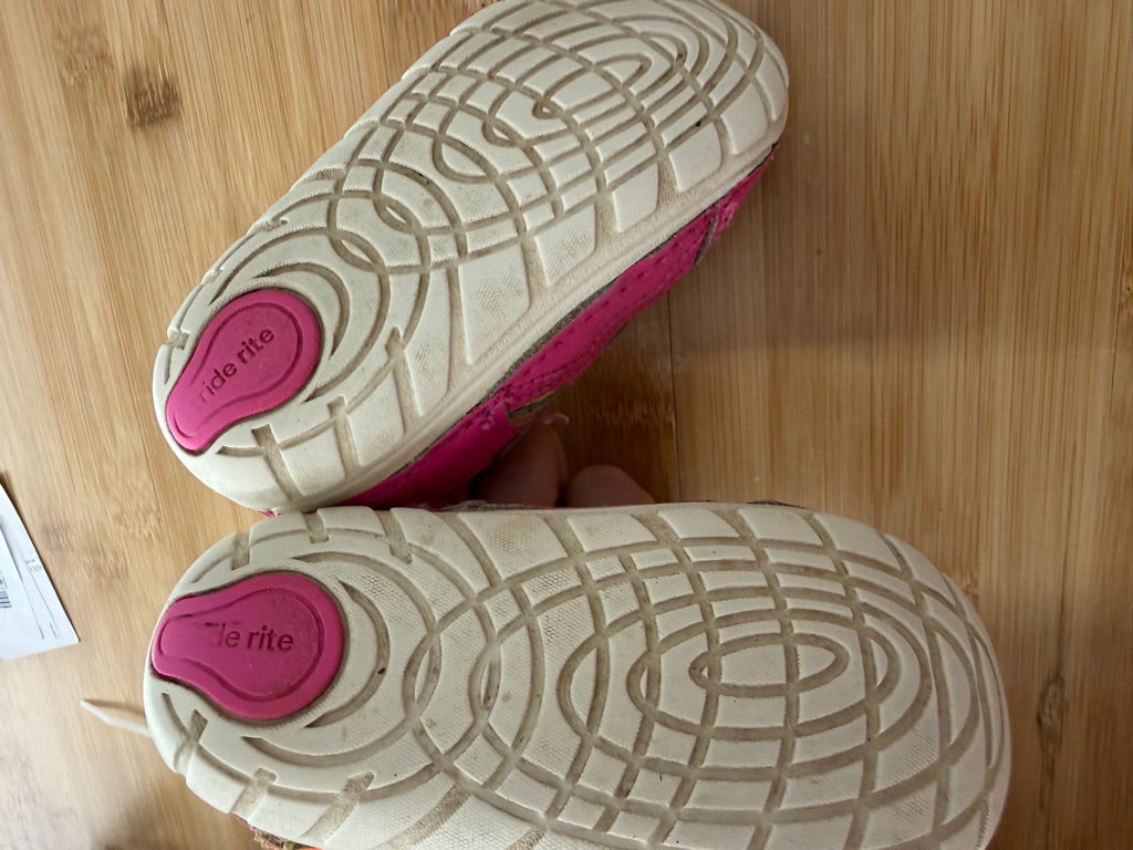 Stride Rite Early Walker – 6 (EU 22) | Orange & Pink