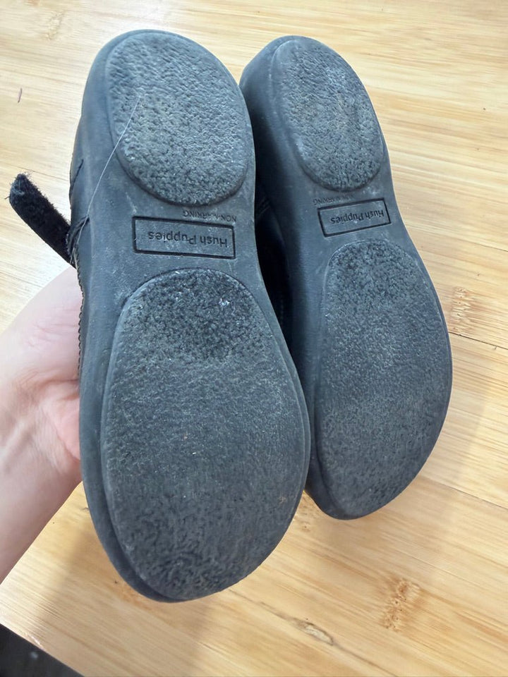 Hush Puppies Mary Janes – 1M | Black Memory Foam Velcro | Play - Nest and Sprout-Consignment