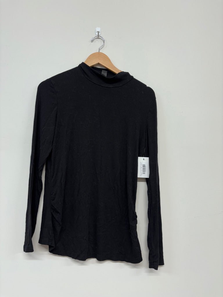 Shein Large Black Ribbed Turtle Neck - Nest and Sprout - Consignment