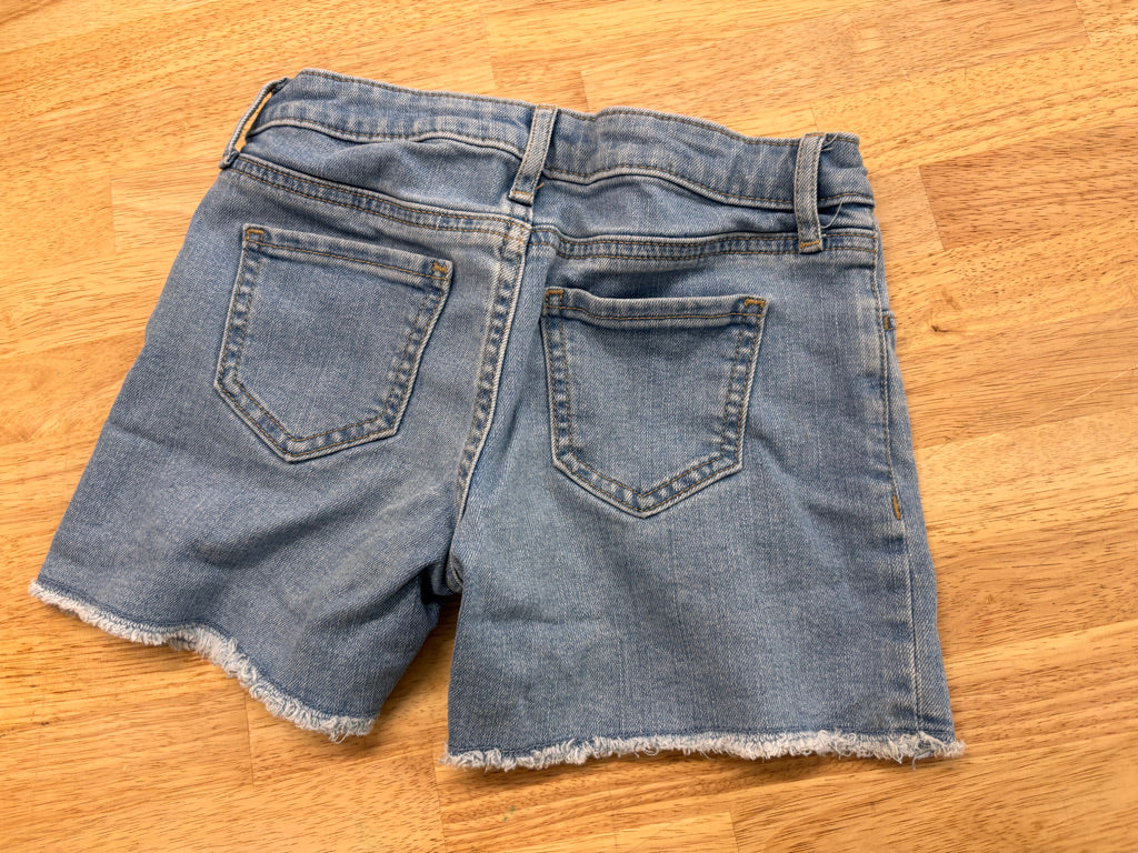 Gap Midi Shorts 7Y – Light Wash like new