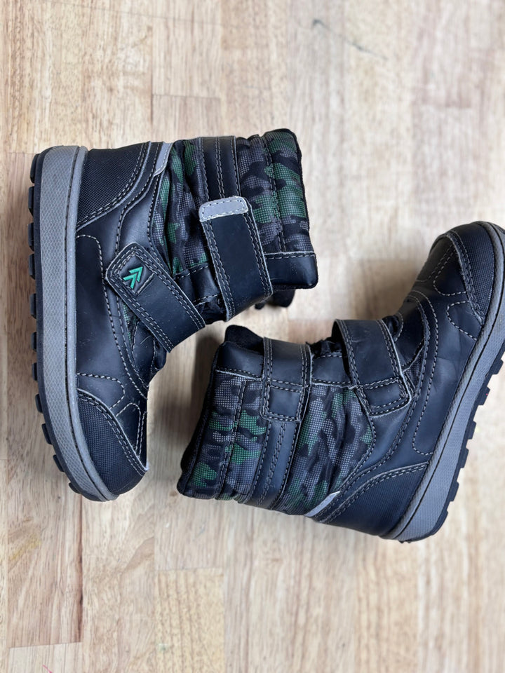 Weather Spirits Size 10 Snow Boots