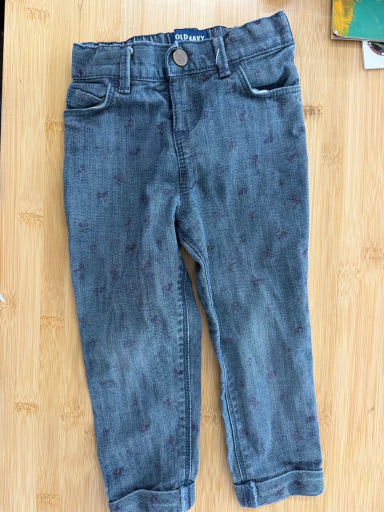 Old Navy Boyfriend Jeans – 2 | bow Print - Nest and Sprout-Consignment