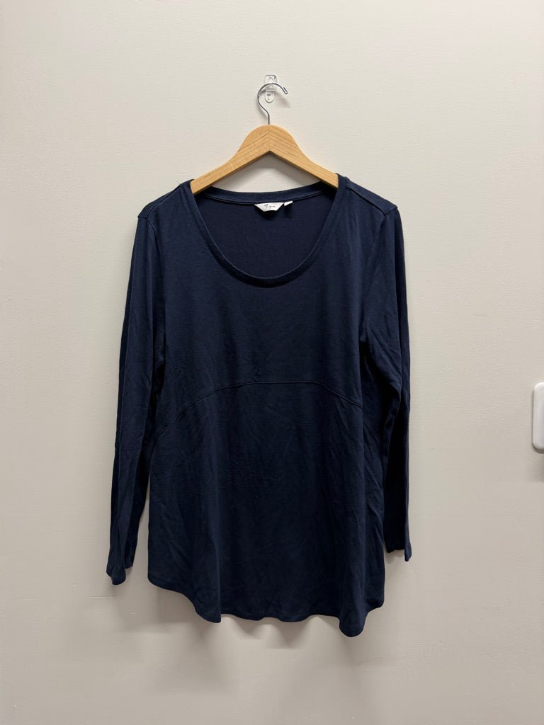 Thyme Maternity Top – L | Navy - Nest and Sprout - Consignment