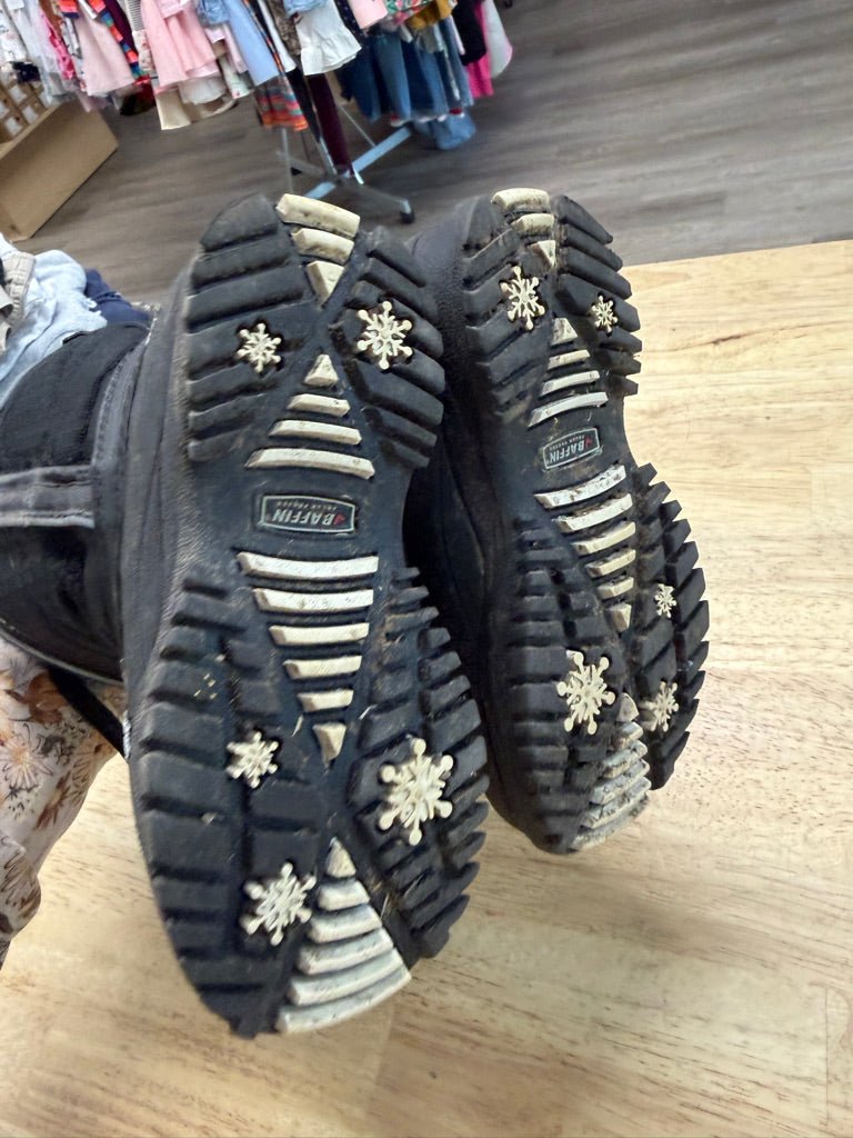 Baffin Winter Boots – 9 | Felt Liner Adjustable Snow Guard | Play - Nest and Sprout - Consignment