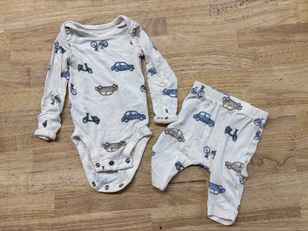 Purely Soft by Carters Cream Car Print Two-Piece Set Newborn