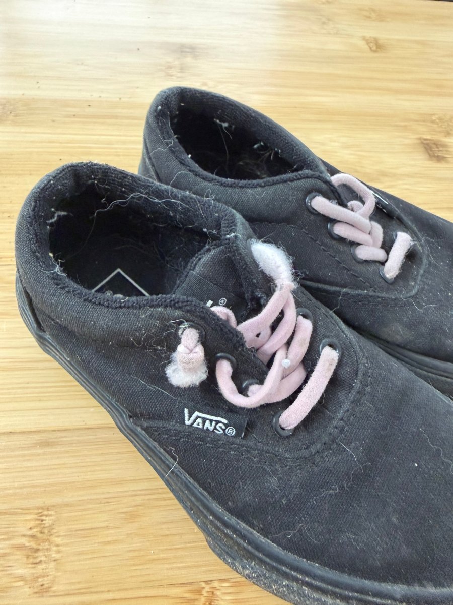 Vans Canvas Sneakers – 11 | Black Pink Laces | Play - Nest and Sprout-Consignment